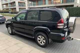 Toyota Land Cruiser cena 59900 przebieg: 225118, rok produkcji 2005 z Warszawa małe 29
